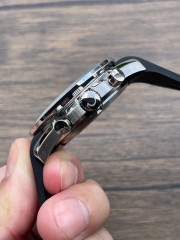 Replica Omega 5A Quality Chrono Function Quartz Movement Steel Steel 1：1 42mm Speedmaster  Watch