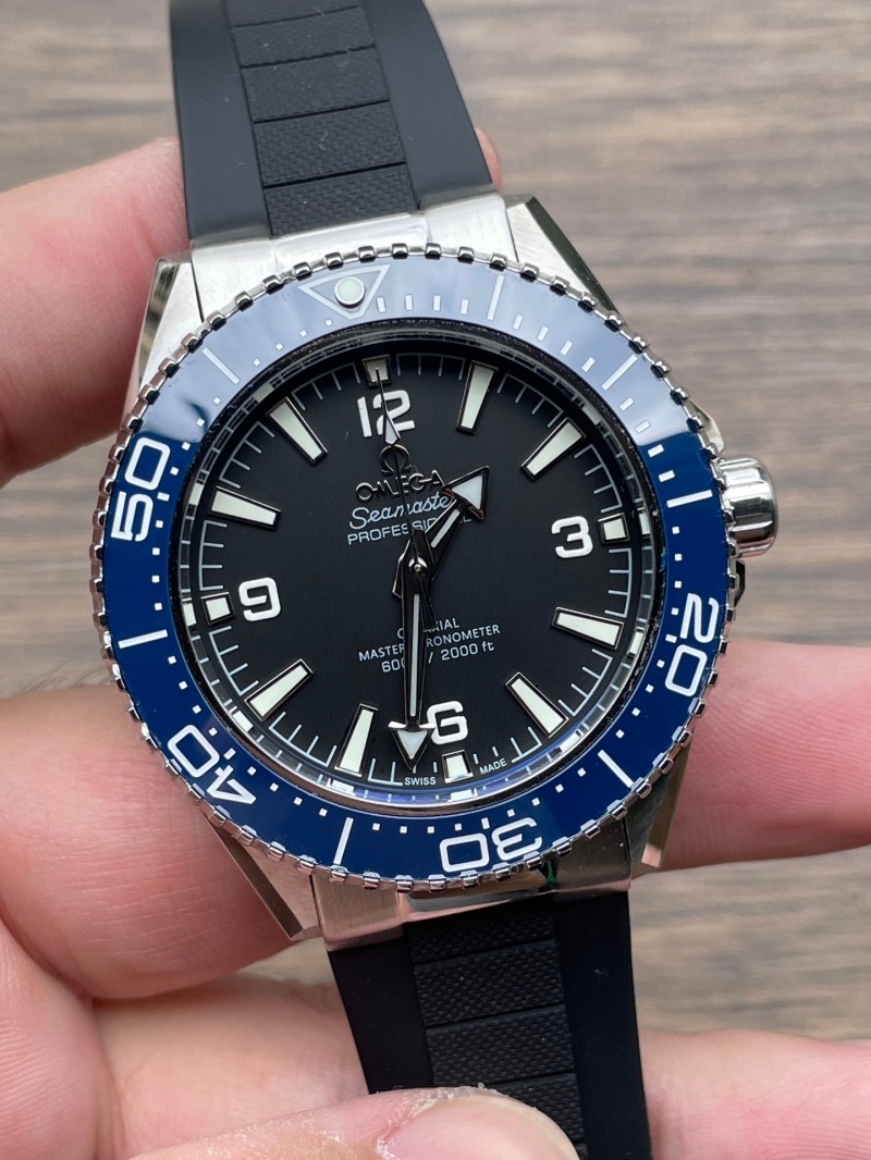 Replica Omega 3A Quality 2813 Movement Titanium Steel 1：1 42mm Seamaster 600m Man Watch