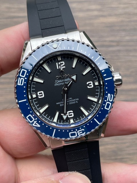Replica Omega 3A Quality 2813 Movement Titanium Steel 1：1 42mm Seamaster 600m Man Watch