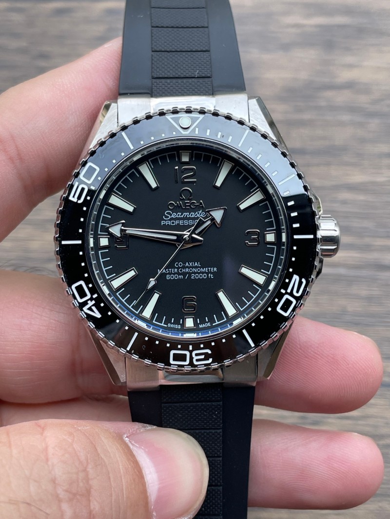 Replica Omega 3A Quality 2813 Movement Titanium Steel 1：1 42mm Seamaster 600m Man Watch