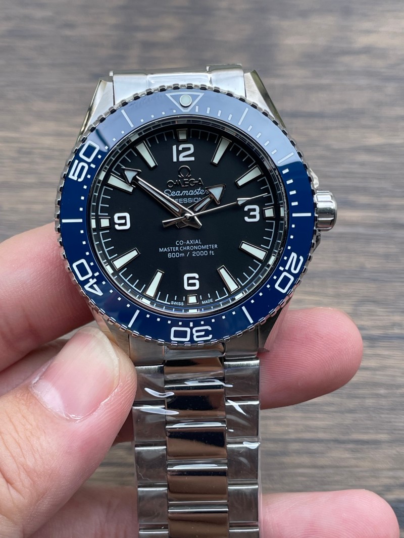 Replica Omega 3A Quality 2813 Movement Titanium Steel 1：1 42mm Seamaster 600m Man Watch