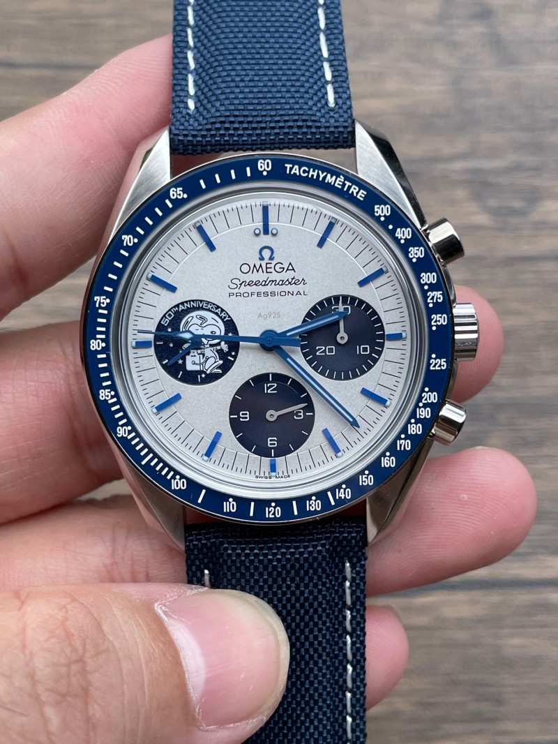 Replica Omega 5A Snoopy Rocket Move Quality Clone Movement 1：1 43mm Super Copy Speedmaster Watch