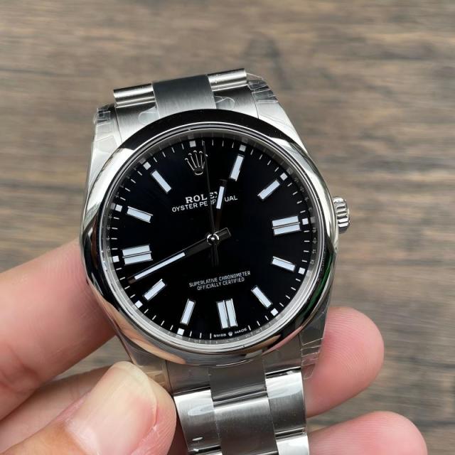 Replica Rolex Watch 5A Quality 3230 Clone Movement 904L Steel 1：1 41mm Oyster Perpetual Watch