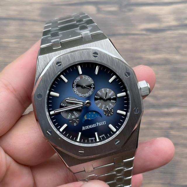 Replica Audemars Piguet AP Watch 3A Quality 2813 Full Function Automatic Movement 1：1 42mm Royal Oak Offshore
