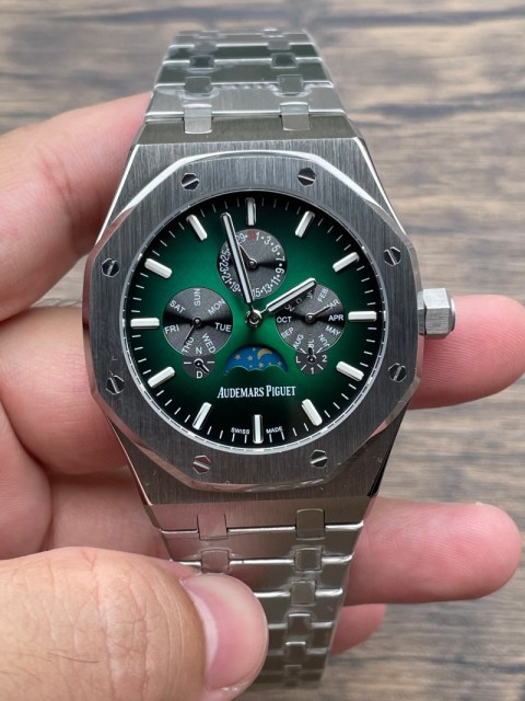 Replica Audemars Piguet AP Watch 3A Quality 2813 Full Function Automatic Movement 1：1 42mm Royal Oak Offshore
