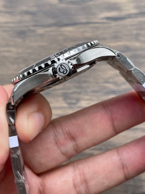 Replica Breitling 5A Super Clone Quality 2824 Movement Stainless Steel Waterproof 1：1 42mm BLS Factory SUPEROCEAN Watch