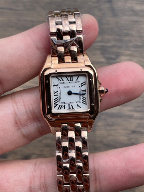 Replica Cartier Watch 5A Quality Swiss Quartz Movement 22mm PANTHERE DE CARTIER Watch