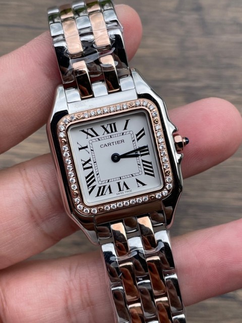 Replica Cartier Watch 5A Quality Swiss Quartz Movement 27mm PANTHERE DE CARTIER Watch