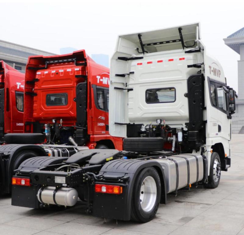 SHACMAN X3000 4X2 Tractor Truck, 400hp Engine