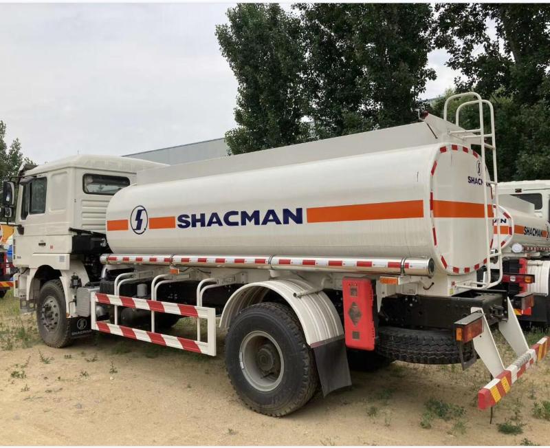 SHACMAN F3000 4X2 FUEL TANK TRUCK 5000L