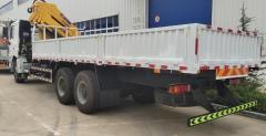 SHACMAN F3000 6X4 TRUCK MOUNTED CRANE, 12T