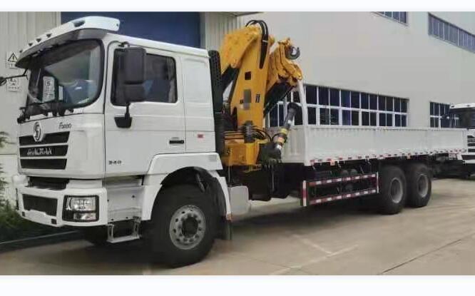 SHACMAN F3000 6X4 TRUCK MOUNTED CRANE, 12T