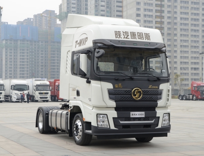 SHACMAN X3000 4X2 TRACTOR TRUCK, SX41884X381