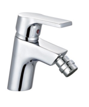 01304 single handle faucet