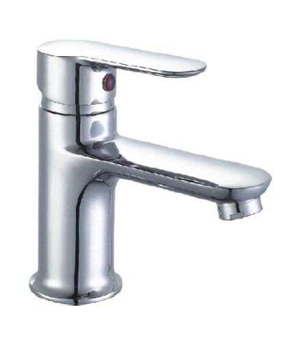 01701 single handle faucet