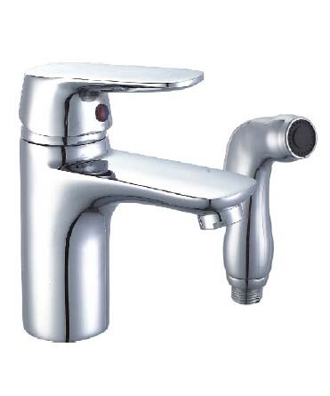 467012 single handle faucet