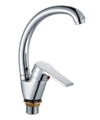 480192 single handle faucet