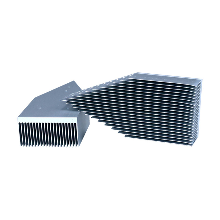 Tutti i tipi di radiatori I profili in alluminio estruso ad alta densità di dissipazione del calore possono essere personalizzati