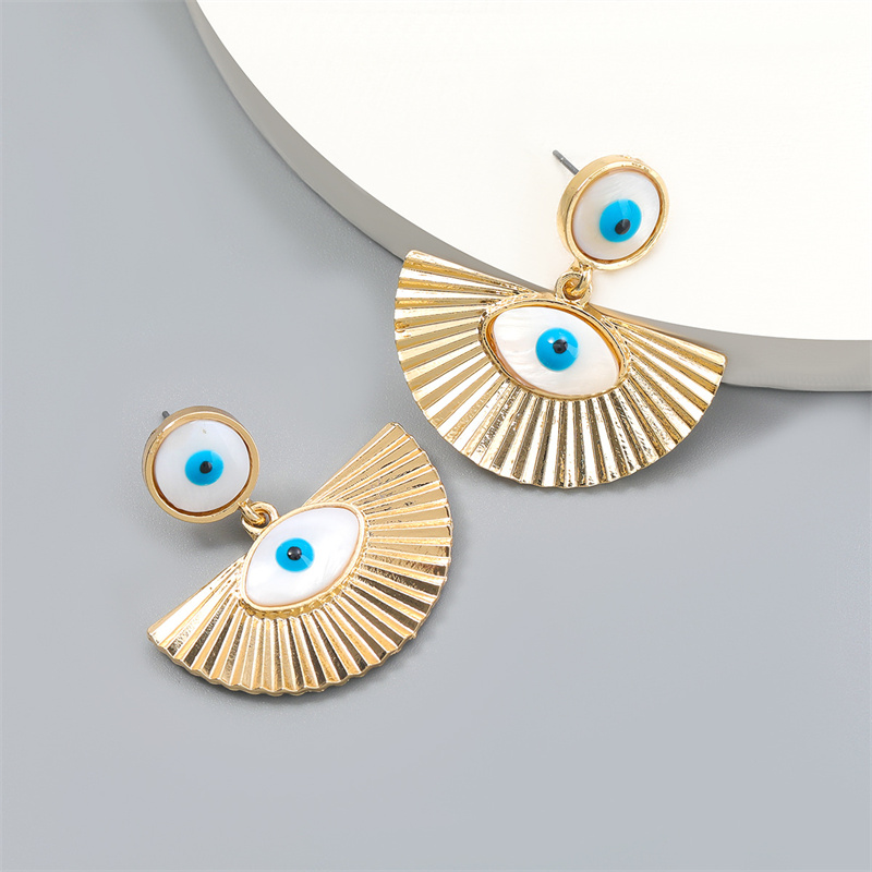 Golden Fan-shaped Dripping Eyes Pattern Earrings Supplier