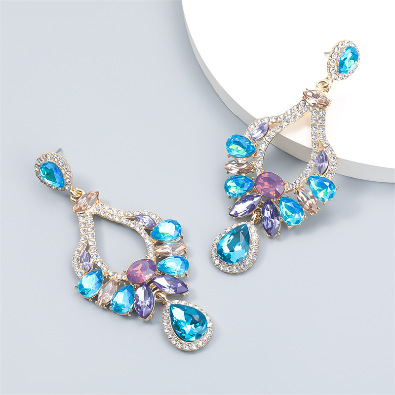 Gorgeous Drop-shaped Earrings with Rhinestones Supplier