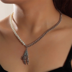 Punk Hip Hop Metal Pearl Chain Halloween Ghost Claw Necklace Distributor