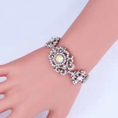 Exquisite Bridal Austrian Crystal Bracelet Women Bracelet Manufacturer