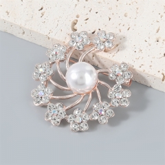 Wholesale Korean Alloy Diamond Inlaid Pearl Flower Brooch Popular
