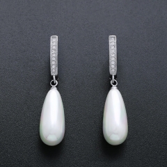 Wholesale Korean Jewelry Simple Pearl Retro Zircon Diamond Long Earrings