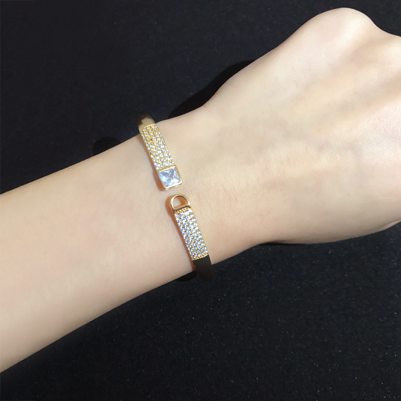 Bracelets With Diamonds Super Dimmer Zircon Open Bracelet Simple Personality Bracelet Manufacturer