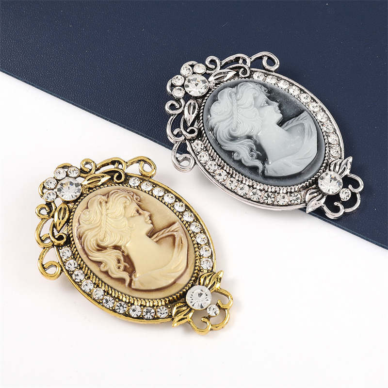 Wholesale Retro Alloy Diamond-studded Resin Embossed Portrait Brooch Pop Art