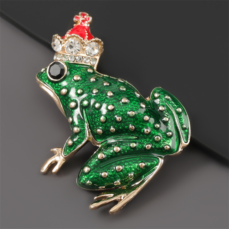 Wholesale Personalized Alloy Drop Oil Diamond Frog Prince Brooch
