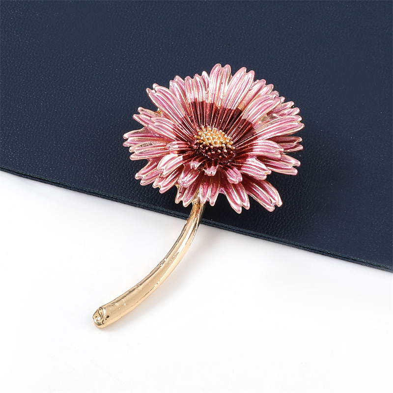Wholesale Korean Alloy Dripping Oil Small Daisy Flower Brooch