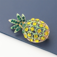 Wholesale Alloy Diamond Summer Fruit Pineapple Brooch Fashion Clothing