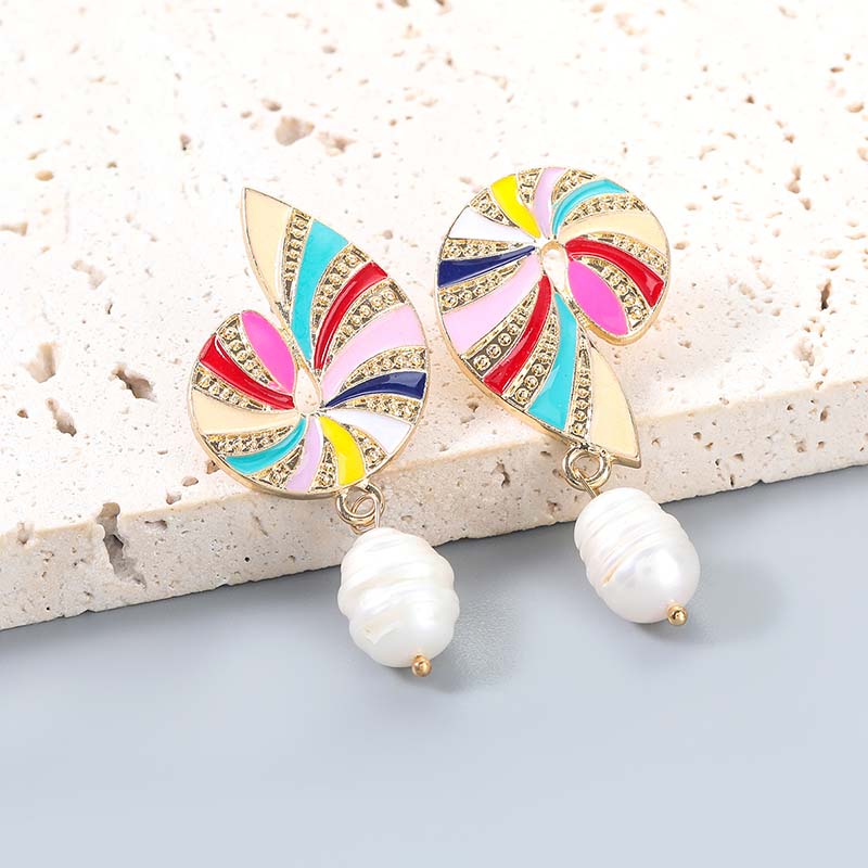 Fashion Retro Alloy Dripping Oil Imitation Pearl Earrings Earrings Trend Party Supplier