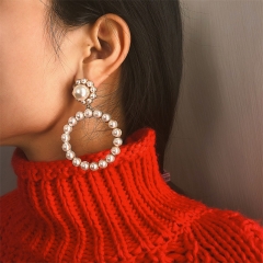Wholesale Fashion Simple And Creative Earrings Multi-element Pearl Geometric Earrings Women Vendors