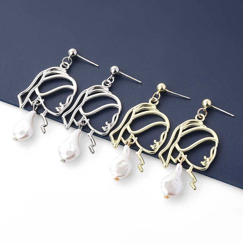 Design Hollow Alloy Pearl Earrings Supplier
