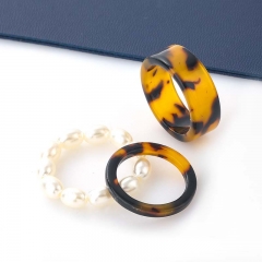 Wholesale Fashion Hip-hop Leopard Print Resin Imitation Pearl Ring Vendors