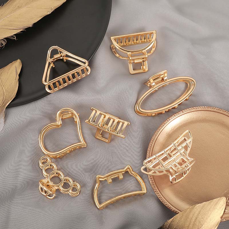 South Korea's  Metal Hairpin Clip Bath Catch Clip Simple Girl Distributor