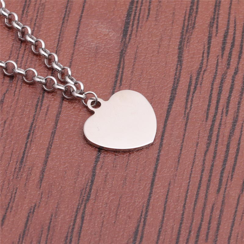 Titanium Steel Fashion Simple Heart Pendant Necklace Manufacturer