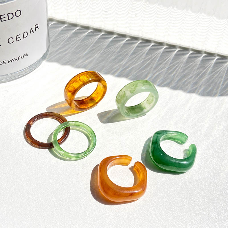 Creative Retro Color Resin Open Ring Geometric Color Distributor