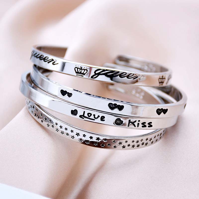 Wholesale Korean Fashion Metal Openings Couple Bracelets