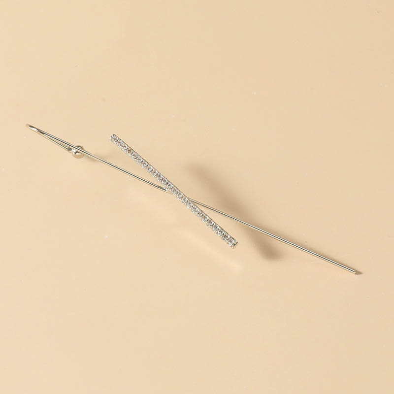 Personalized Pierced Ear Pins Female Lightning Leaf Ear Outline Type Slant Earrings Distributor