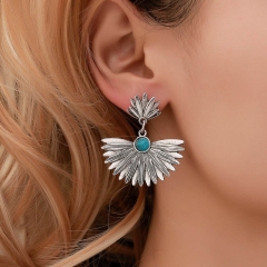Ethnic Wind Metal Leaves Fan-shaped Earrings Retro Turquoise Earrings Distributor