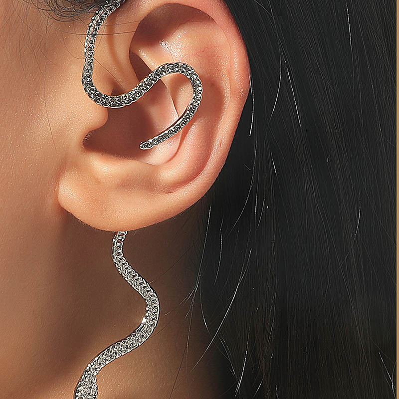 Holeless Ear Clips Vintage One-piece Zirconia Snake Ear Hanging Earrings For Women Distributor