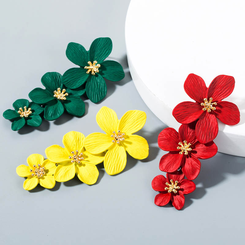 Fashion Multi-layer Long Flower Alloy Earrings Manufacturer