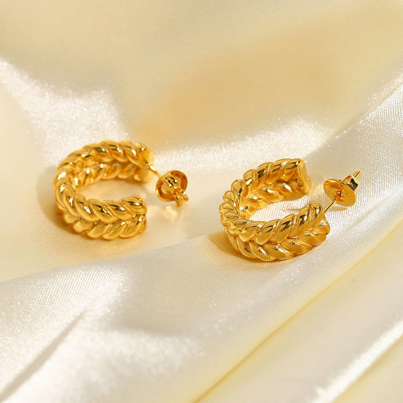 Trendy Metal Gold-plated Stainless Steel C-shaped Earrings Distributor