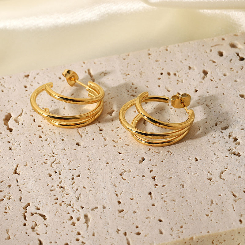 Fashion Women Earrings C-shaped Stainless Steel Fashion Distributor