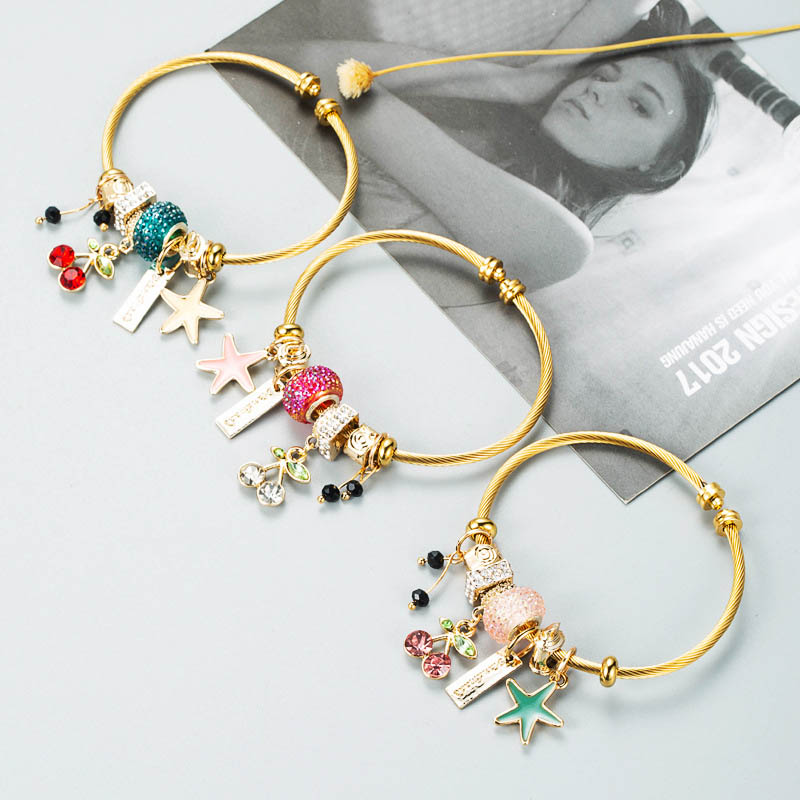 Fashion Trend Diy Dora Elements Accessories Pendant Bracelet Manufacturer