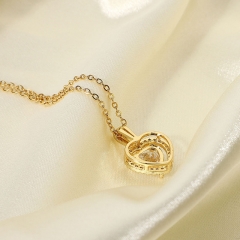 Exquisite Stainless Steel Gold Single Shiny Crystal Heart Pendant Engagement Necklace Women Supplier
