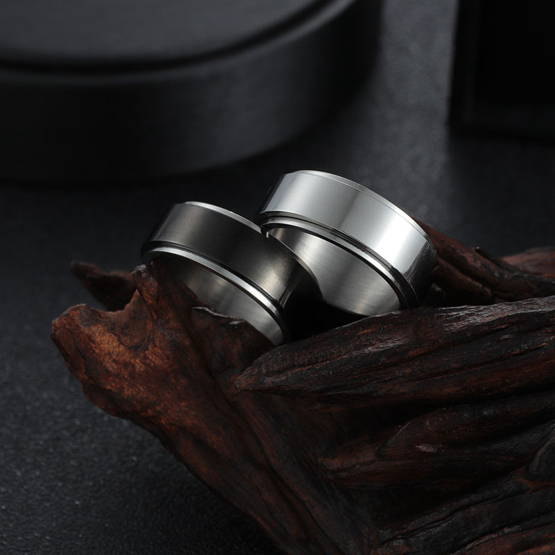Wholesale Men's Jewelry Factory  8mm Width Titanium Steel Turning Ring